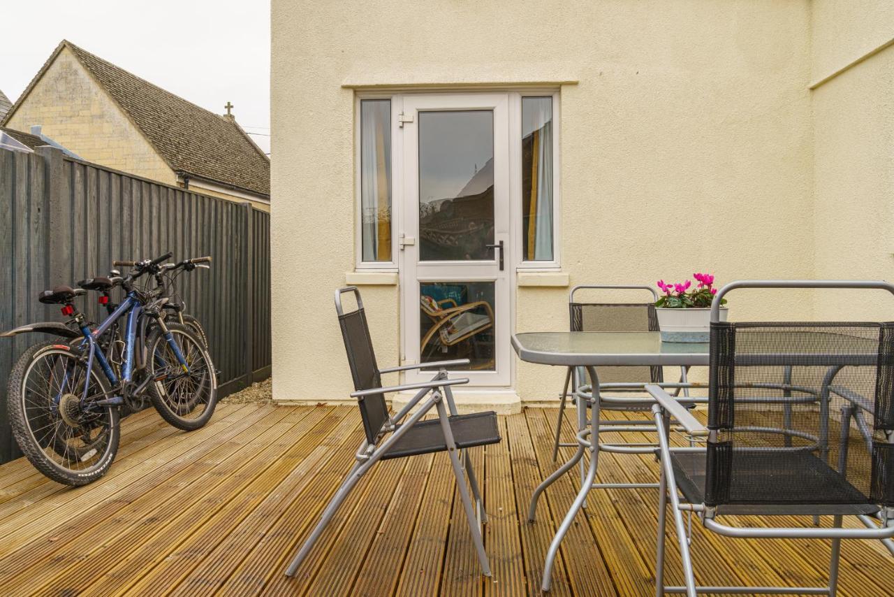 Ferienwohnung Private Deck With Newly Refurbished Flat Attached! Cirencester Exterior foto